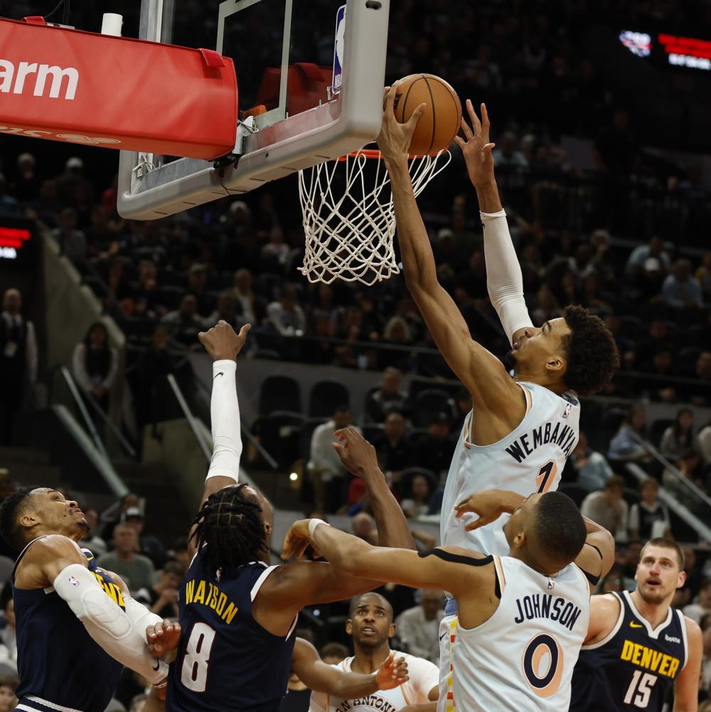 他甚至参与 他甚至参与